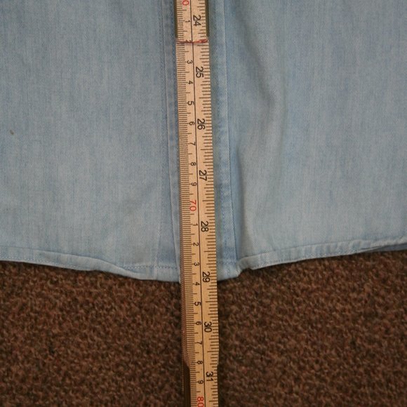 XL Uniqlo Cotton Chambray Button Down Shirt - Picture 6 of 8